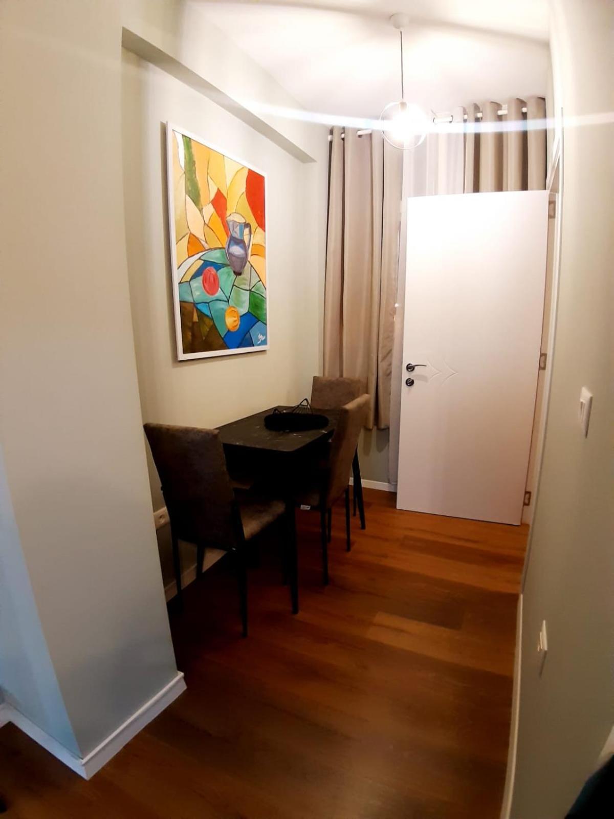 Edea Flat Apartment Tiranë Ngoại thất bức ảnh